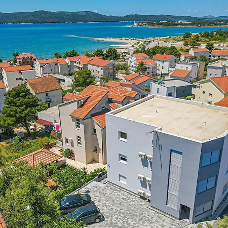 Amazing Apartment In Brodarica With Wifi * Brodarica (Sibenik-Knin)